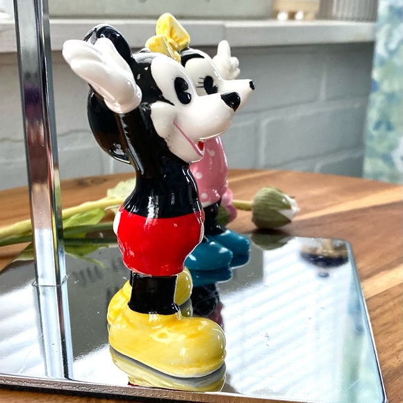 Disney Mickey & Minnie Mouse Figurines - Picture 2 of 5